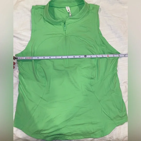 Lululemon Front Zip Tank Green 10 - Picture 16 of 16